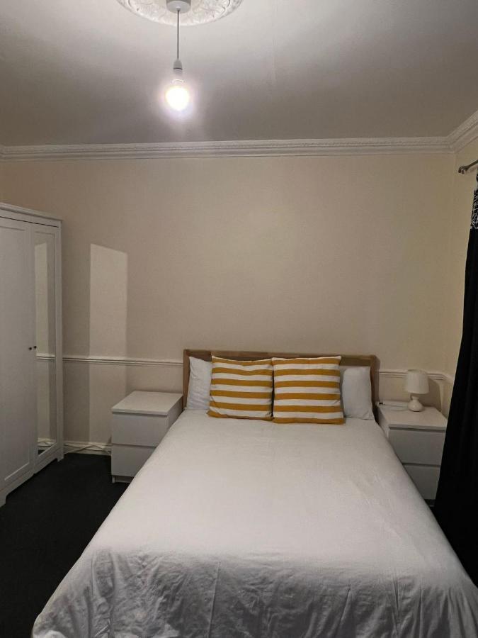 Hotel Shared House In Chakeshill Drive Bristol Exteriér fotografie