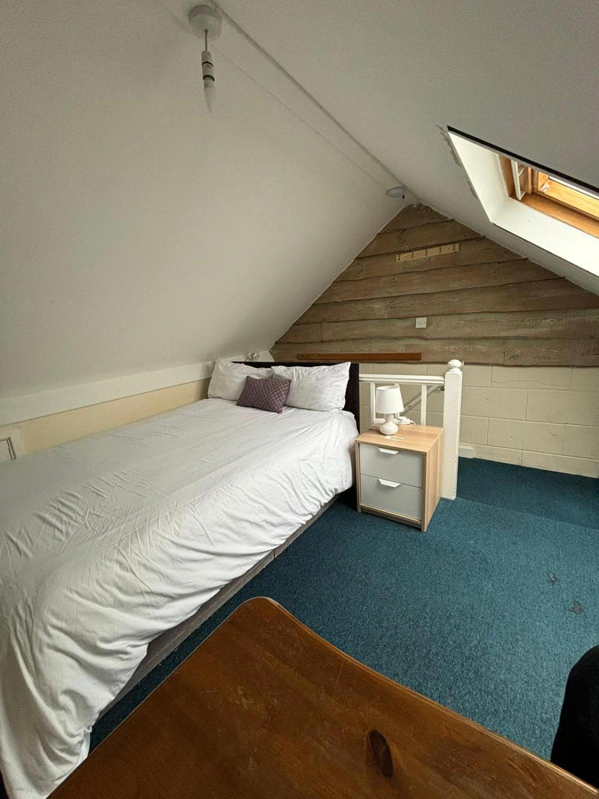 Hotel Shared House In Chakeshill Drive Bristol Exteriér fotografie